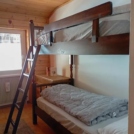 'casa Pampeago' Sulle Piste Da Sci